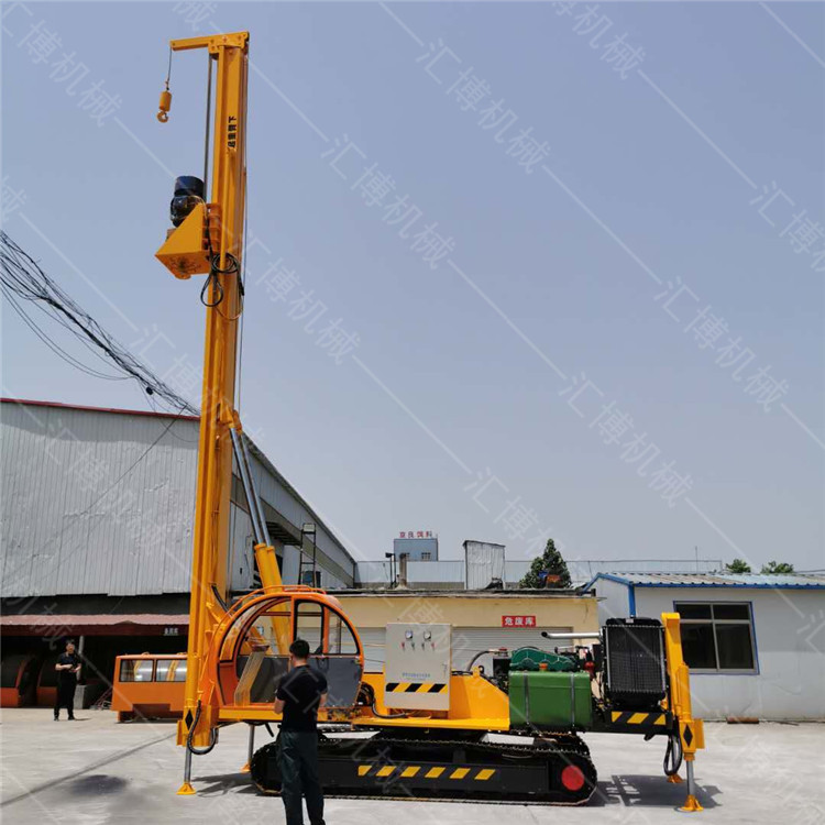 履帶地基打樁機在冬季施工的準(zhǔn)備工作
