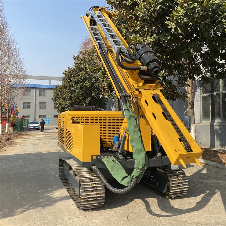 什么是光伏打樁機(jī)？